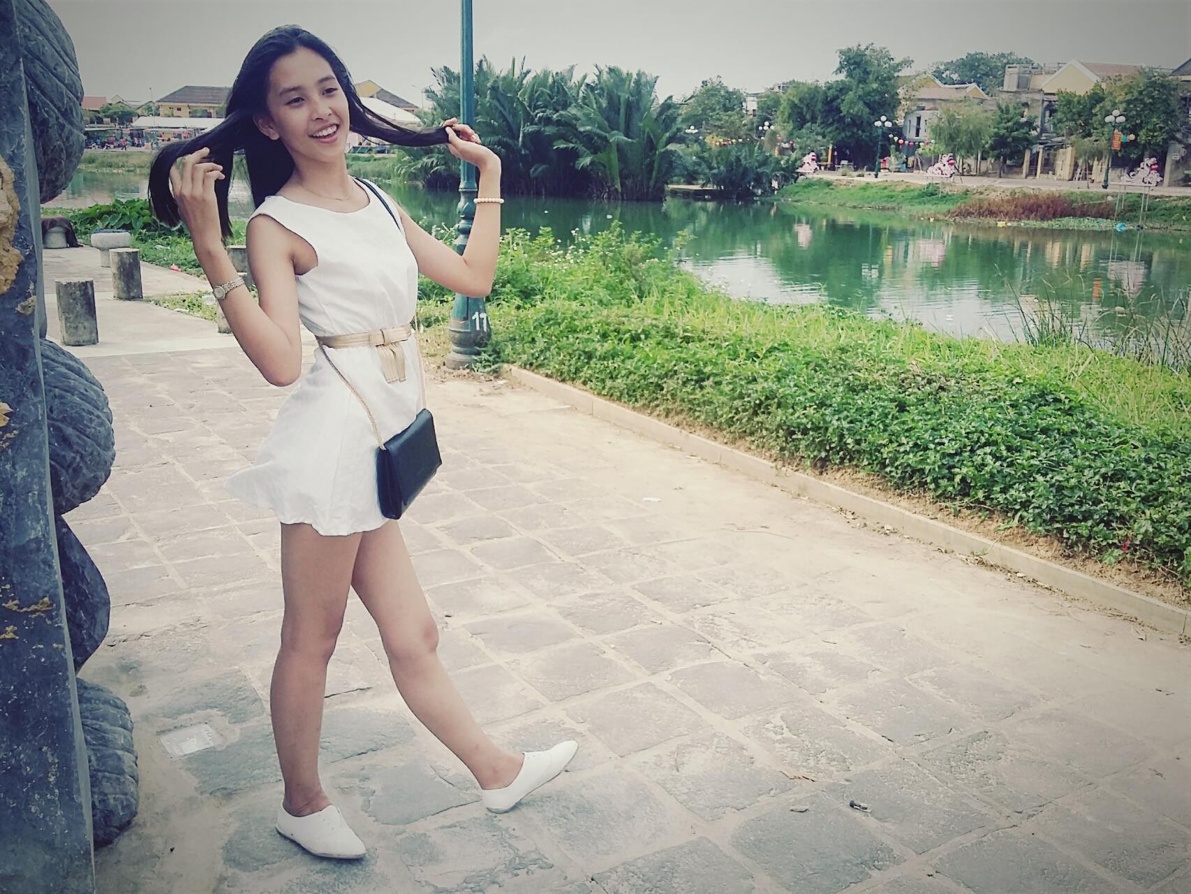 Trần Tiểu Vy: Hình ảnh tân hoa hậu Việt Nam thời nhỏ được hé lộ - Ảnh 3. Trần Tiểu Vy: Hình ảnh tân hoa hậu Việt Nam thời nhỏ được hé lộ - Ảnh 3.