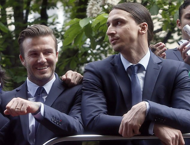 Beckham chúc mừng Ibrahimovic nhưng không quên đá xoáy đúng kiểu bạn thân - Ảnh 2.