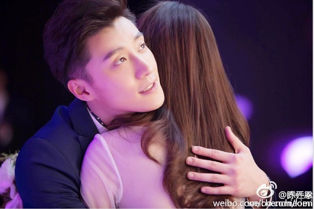 2 năm sau ngày ra đi đột ngột của Kiều Nhậm Lương, bầu trời của Trần Kiều Ân vẫn tỏa sắc hồng tưởng nhớ - Ảnh 2. 2 năm sau ngày ra đi đột ngột của Kiều Nhậm Lương, bầu trời của Trần Kiều Ân vẫn tỏa sắc hồng tưởng nhớ - Ảnh 2.