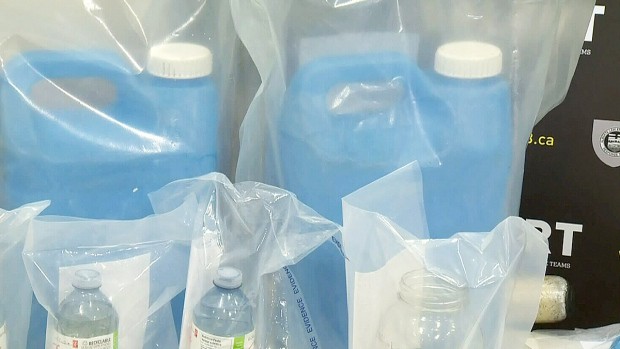 Những vụ nhập viện và tử vong do sốc thuốc tại nhạc hội gây chấn động truyền thông thế giới năm nay - Ảnh 3. Những vụ nhập viện và tử vong do sốc thuốc tại nhạc hội gây chấn động truyền thông thế giới năm nay - Ảnh 3.