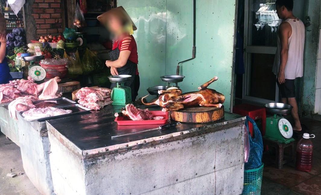 Người bán thịt chó ở Sài Gòn: “Có đến 80-90% là chó bị trộm hoặc bị đánh thuốc” - Ảnh 3. Người bán thịt chó ở Sài Gòn: “Có đến 80-90% là chó bị trộm hoặc bị đánh thuốc” - Ảnh 3.