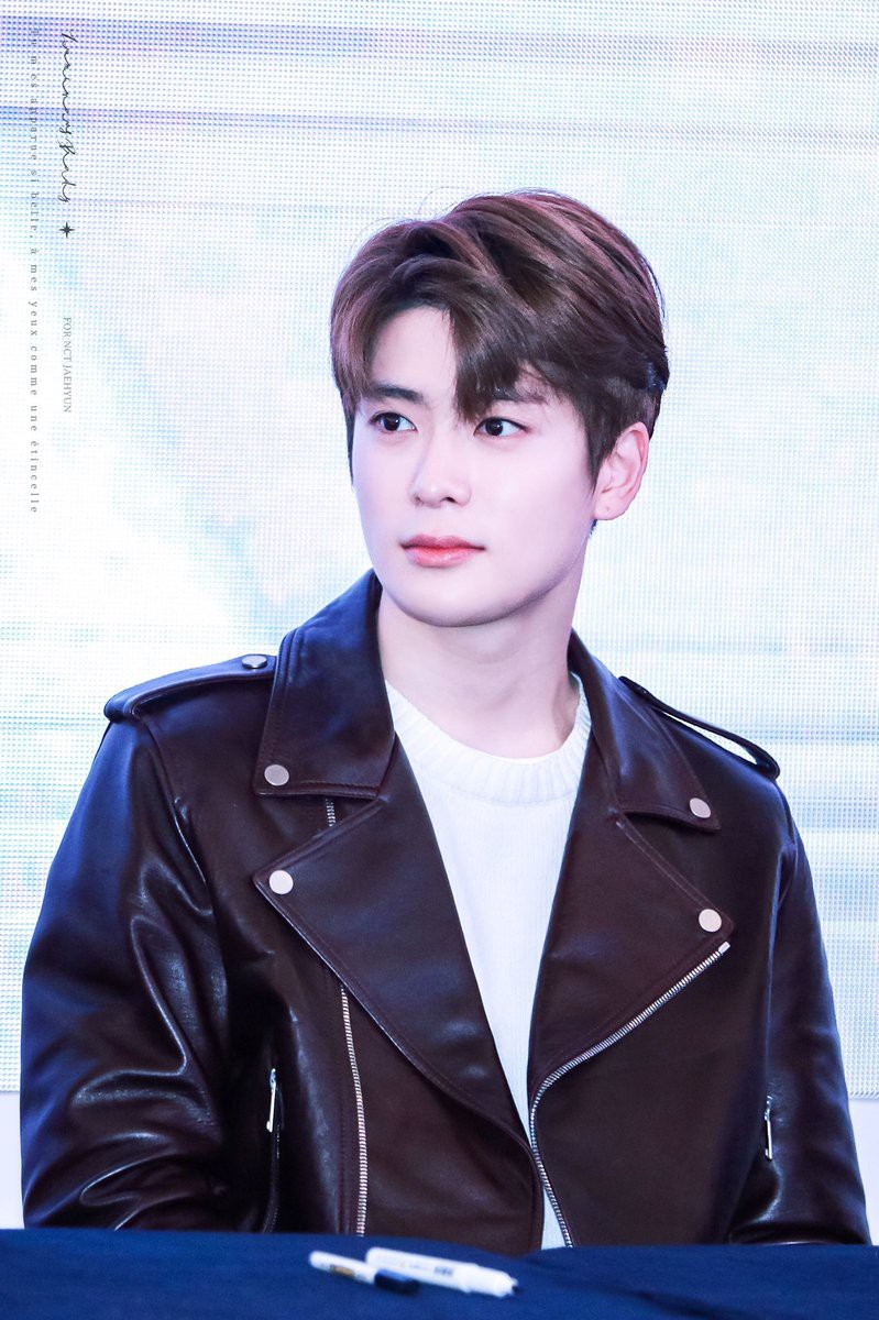BXH mỹ nam điển trai nhất Kpop do học sinh tiểu học Hàn bình chọn gây sốt vì toàn bạch mã hoàng tử đời thực - Ảnh 13. BXH mỹ nam điển trai nhất Kpop do học sinh tiểu học Hàn bình chọn gây sốt vì toàn bạch mã hoàng tử đời thực - Ảnh 13.