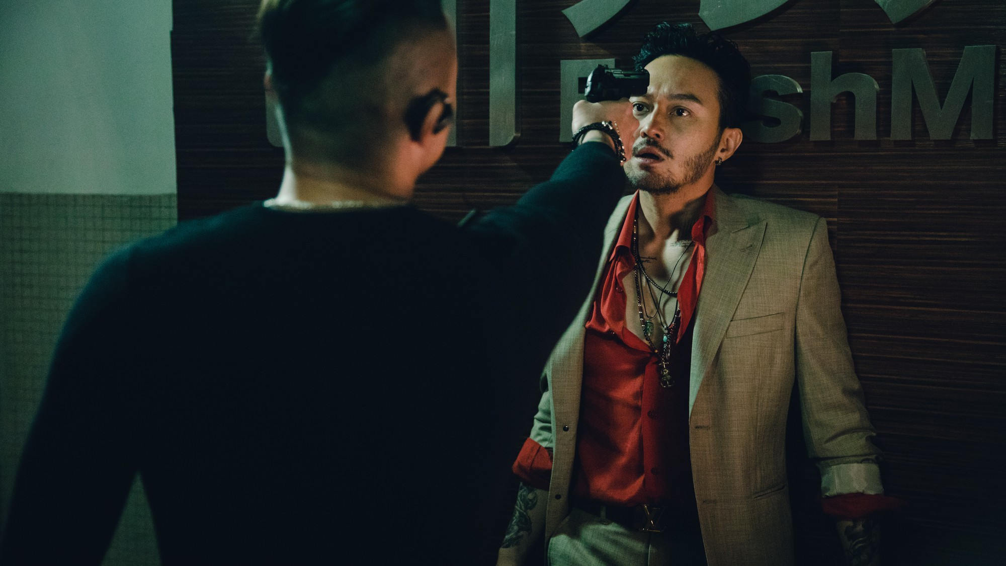 4 bộ phim hình cảnh vang dội của TVB: Bộ cuối cùng vừa làm nên điều đáng kinh ngạc - Ảnh 5. 4 bộ phim hình cảnh vang dội của TVB: Bộ cuối cùng vừa làm nên điều đáng kinh ngạc - Ảnh 5.