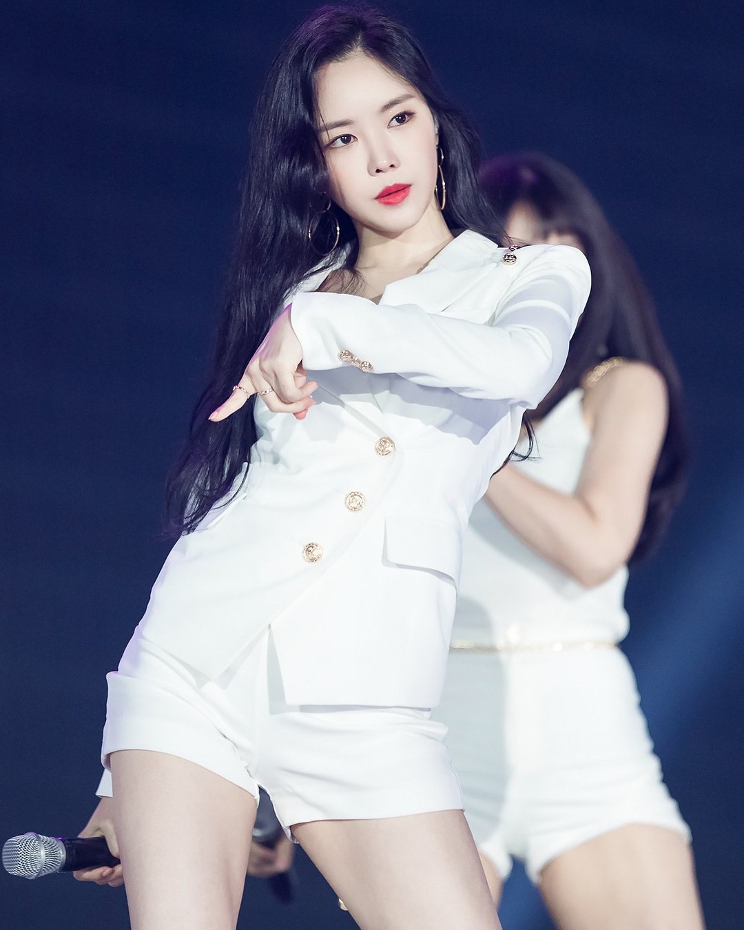 Đẹp cực phẩm chưa đủ, 10 mỹ nhân Kpop này trở thành hiện tượng nhờ thần thái bức người trời sinh - Ảnh 10. Đẹp cực phẩm chưa đủ, 10 mỹ nhân Kpop này trở thành hiện tượng nhờ thần thái bức người trời sinh - Ảnh 10.