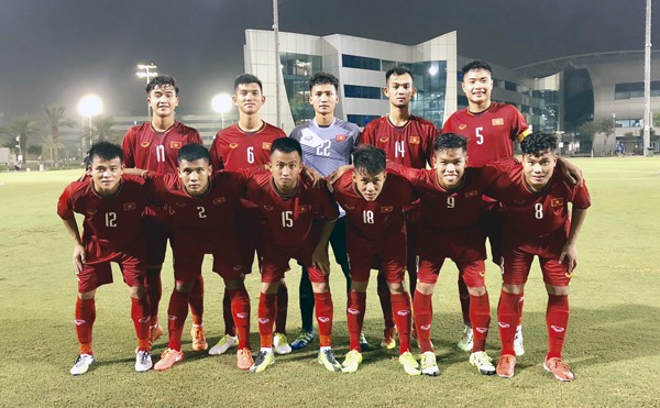 U19 Việt Nam ngược dòng xuất sắc đánh bại U19 Bờ Biển Ngà - Ảnh 1.
