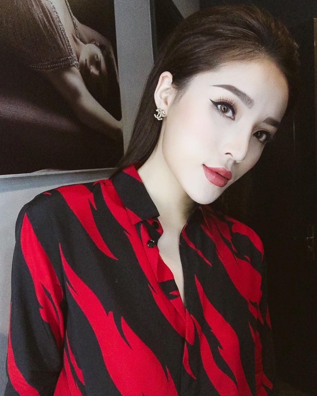 Hoa hậu Việt Nam ngày mới đăng quang: Người bị ném đá về nhan sắc, kẻ được cả truyền thông quốc tế tán dương - Ảnh 25. Hoa hậu Việt Nam ngày mới đăng quang: Người bị ném đá về nhan sắc, kẻ được cả truyền thông quốc tế tán dương - Ảnh 25.