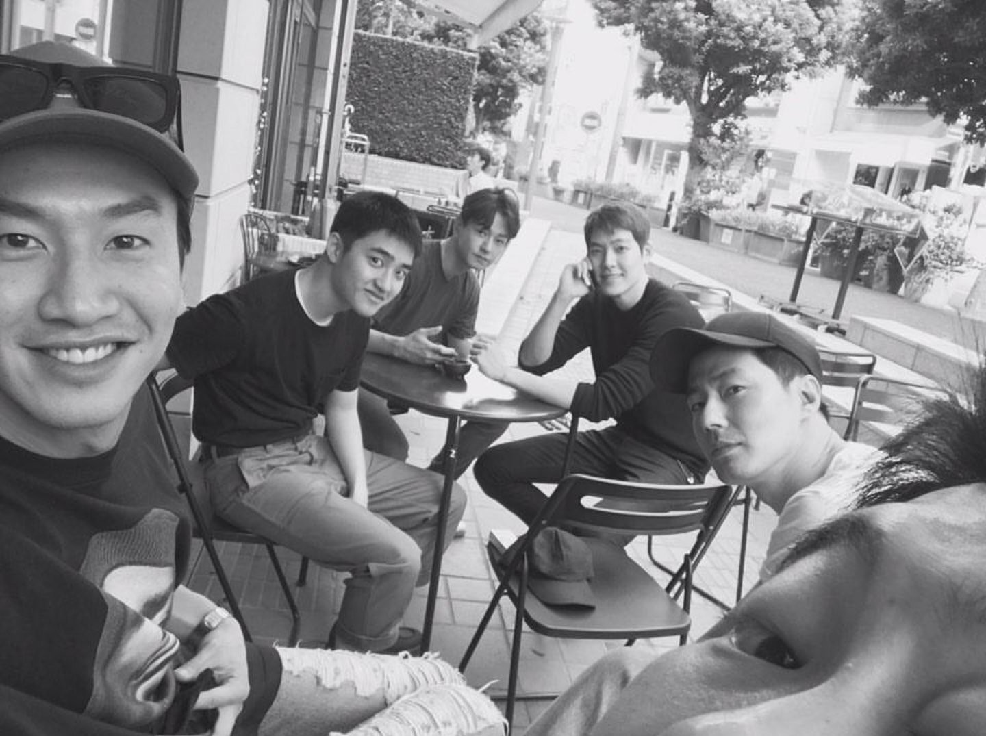 Jo In Sung bóc chuyện du lịch với hội tài tử: Lee Kwang Soo lố nhất, D.O. (EXO) ghét làm một điều - Ảnh 4. Jo In Sung bóc chuyện du lịch với hội tài tử: Lee Kwang Soo lố nhất, D.O. (EXO) ghét làm một điều - Ảnh 4.