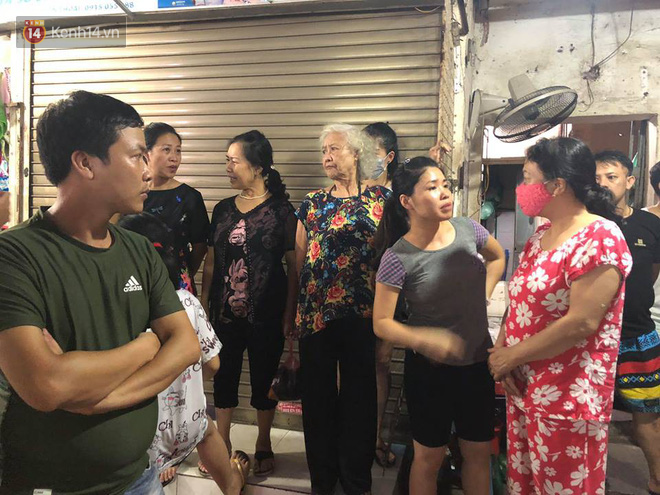 Ph&aacute;t hiện phần thi thể trong vụ ch&aacute;y d&atilde;y trọ cạnh viện nhi Trung ương - Ảnh 4.