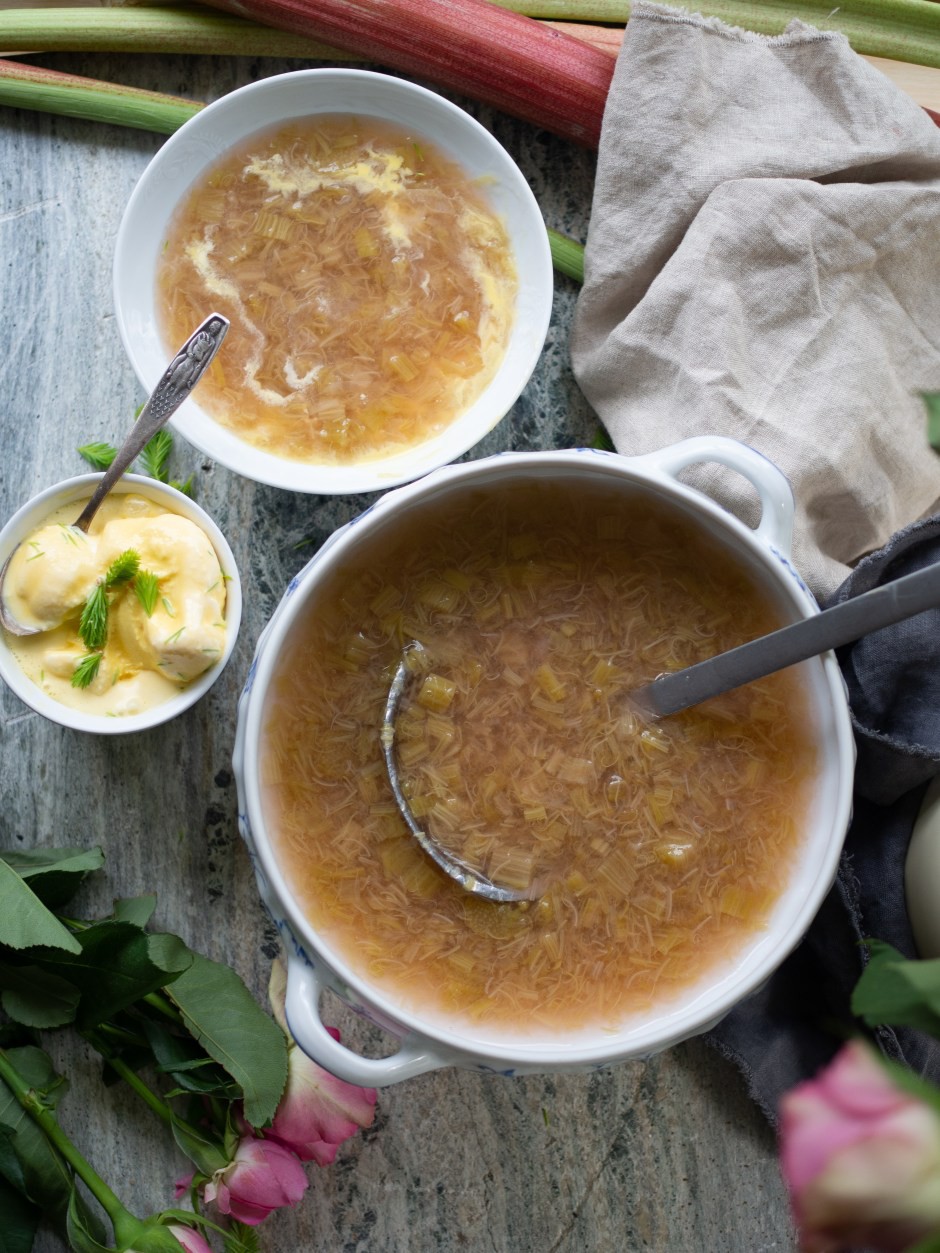 V&ograve;ng quanh c&aacute;c nước thưởng thức những b&aacute;t s&uacute;p lạnh truyền thống vừa độc vừa lạ - Ảnh 6.