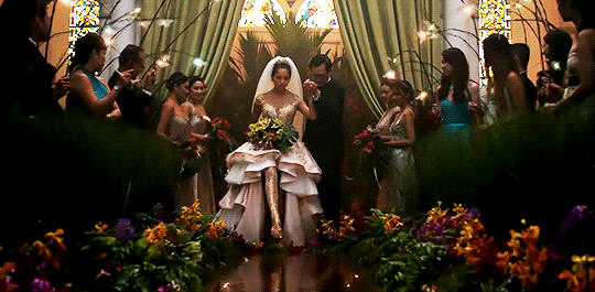 Lóa mắt với 6 đám cưới thời thượng trong phim Hollywood: Lễ cưới số 6 ăn đứt cả sự kiện hoàng gia! - Ảnh 10.