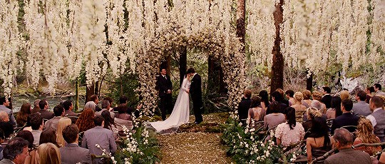 Lóa mắt với 6 đám cưới thời thượng trong phim Hollywood: Lễ cưới số 6 ăn đứt cả sự kiện hoàng gia! - Ảnh 7.
