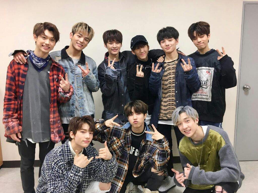 Cuối cùng, JYP cũng đã chính thức vượt qua kỉ lục tưởng chừng như không ai có thể phá vỡ nổi của SM - Ảnh 3. Cuối cùng, JYP cũng đã chính thức vượt qua kỉ lục tưởng chừng như không ai có thể phá vỡ nổi của SM - Ảnh 3.