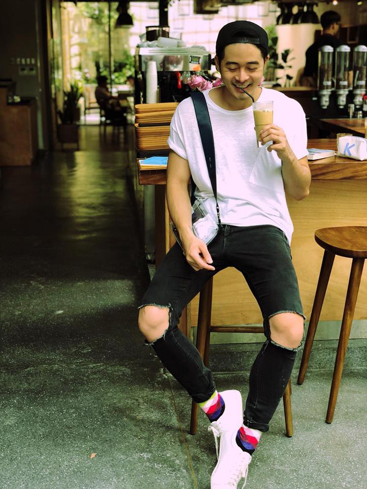 Gần 10 năm trước, anh chàng này từng là hotboy màn ảnh nhỏ chiếm lấy trái tim của không biết bao nhiêu cô gái! - Ảnh 16. Gần 10 năm trước, anh chàng này từng là hotboy màn ảnh nhỏ chiếm lấy trái tim của không biết bao nhiêu cô gái! - Ảnh 16.