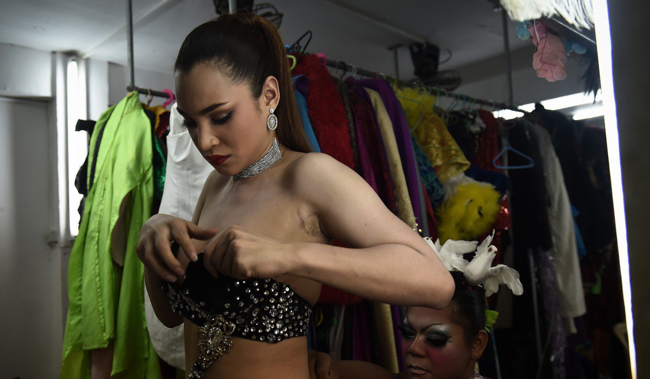 Thái Lan là thiên đường của LGBT? Vẫn có những sự thật đáng buồn phía sau mà chúng ta không hề hay biết - Ảnh 3.