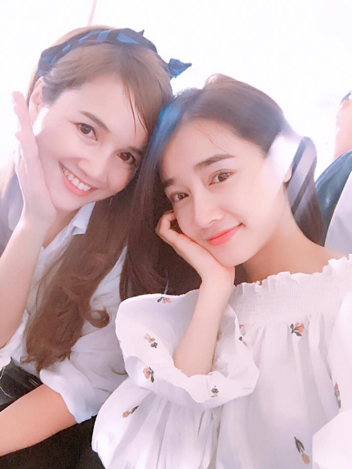 Trước thềm đám cưới, chị gái Nhã Phương xúc động gửi lời nhắn: “Em sẽ là cô dâu đẹp nhất của gia đình và những ai yêu mến em” - Ảnh 3. Trước thềm đám cưới, chị gái Nhã Phương xúc động gửi lời nhắn: “Em sẽ là cô dâu đẹp nhất của gia đình và những ai yêu mến em” - Ảnh 3.