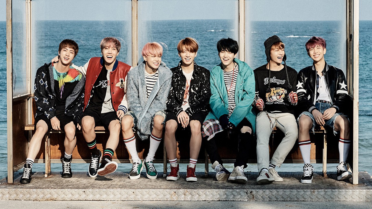 Sau tất cả, BTS chính thức trở thành nghệ sĩ Kpop sở hữu nhiều MV chạm mốc 200 triệu lượt xem nhất - Ảnh 1. Sau tất cả, BTS chính thức trở thành nghệ sĩ Kpop sở hữu nhiều MV chạm mốc 200 triệu lượt xem nhất - Ảnh 1.