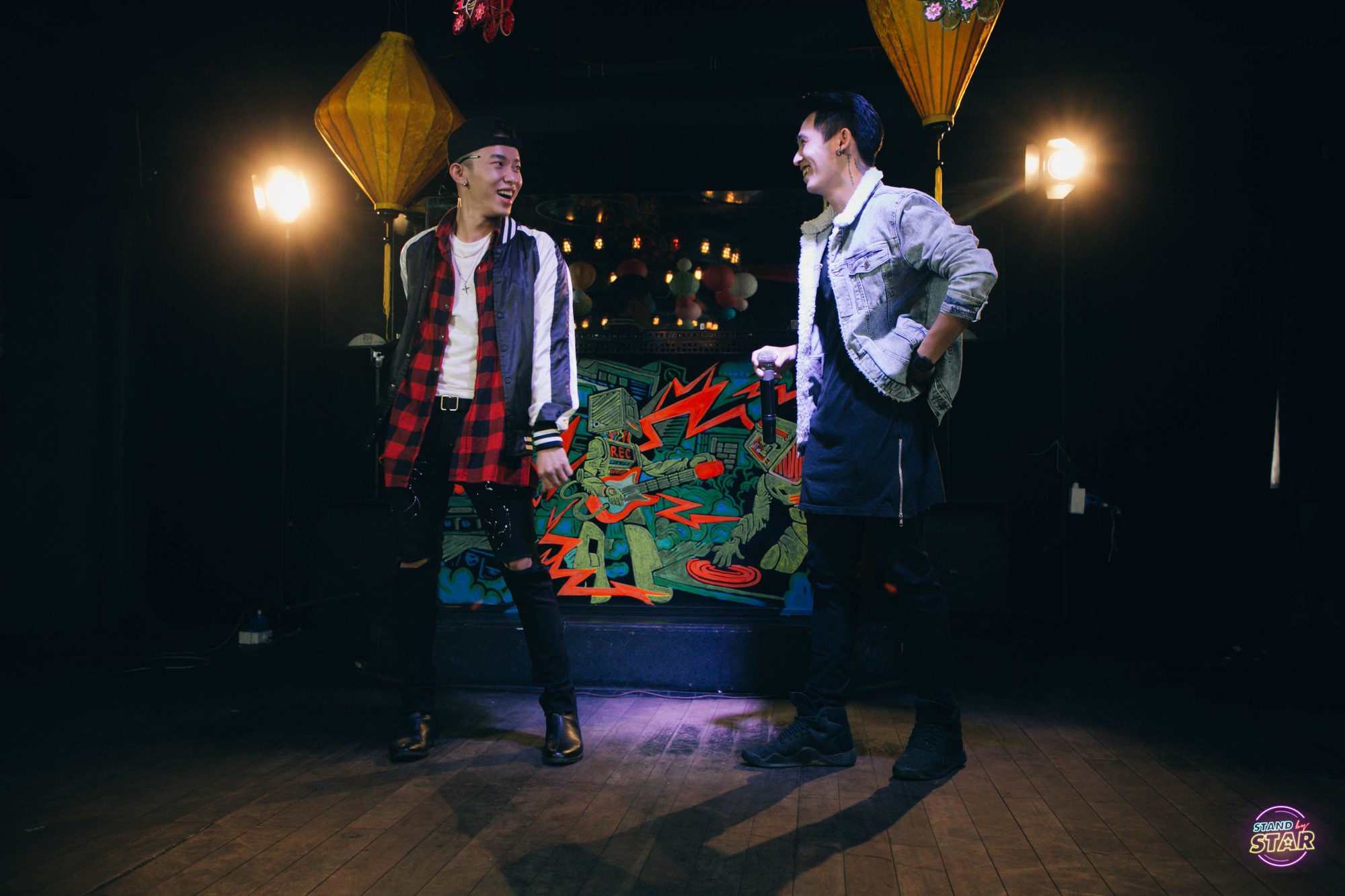 Stand By Star: Gần 30 nghệ sĩ Vbiz cùng nhau quy tụ, rộn ràng đem tới loạt ca khúc mừng Trung Thu - Ảnh 18. Stand By Star: Gần 30 nghệ sĩ Vbiz cùng nhau quy tụ, rộn ràng đem tới loạt ca khúc mừng Trung Thu - Ảnh 18.