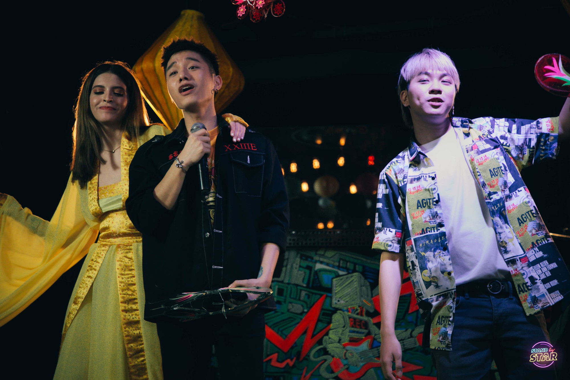 Stand By Star: Gần 30 nghệ sĩ Vbiz cùng nhau quy tụ, rộn ràng đem tới loạt ca khúc mừng Trung Thu - Ảnh 10. Stand By Star: Gần 30 nghệ sĩ Vbiz cùng nhau quy tụ, rộn ràng đem tới loạt ca khúc mừng Trung Thu - Ảnh 10.