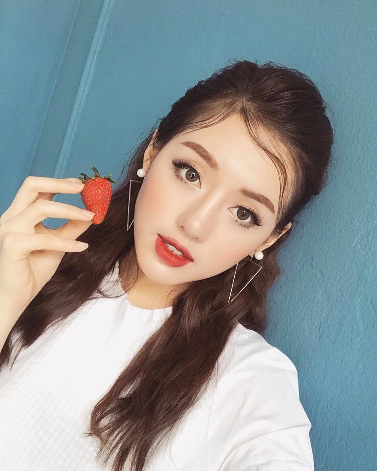 Äáº¡i há»c Kinh táº¿ Quá»c dÃ n sá» há»¯u dÃ n hot boy, hot girl ná»i tiáº¿ng - áº¢nh 13.