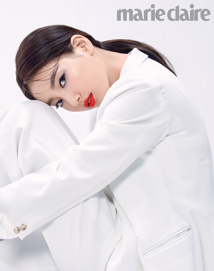Được mệnh danh là nữ hoàng mặt mộc, Suzy cuối cùng đã tiết lộ bí quyết giữ làn da cực phẩm - Ảnh 7. Được mệnh danh là nữ hoàng mặt mộc, Suzy cuối cùng đã tiết lộ bí quyết giữ làn da cực phẩm - Ảnh 7.