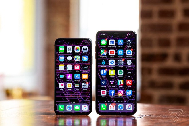 Chủ nhân iPhone XS và iPhone XS Max than phiền vì khả năng bắt sóng quá kém - Ảnh 1.