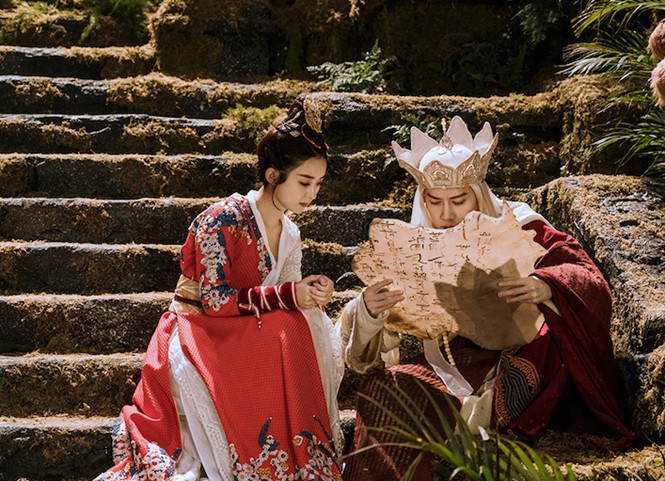 Hàng xóm tiết lộ chi tiết mối quan hệ hiện tại của Triệu Lệ Dĩnh - Phùng Thiệu Phong - Ảnh 7. Hàng xóm tiết lộ chi tiết mối quan hệ hiện tại của Triệu Lệ Dĩnh - Phùng Thiệu Phong - Ảnh 7.