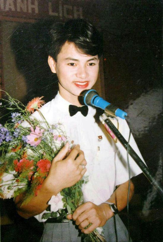 Ngắm ảnh thời thơ ấu của sao Việt: người đáng yêu, người gây bất ngờ với ngoại hình “hai lúa” - Ảnh 5.
