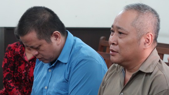 Ly kỳ hàng loạt đại gia bị giăng bẫy mua thiên thạch - Ảnh 2. Ly kỳ hàng loạt đại gia bị giăng bẫy mua thiên thạch - Ảnh 2.