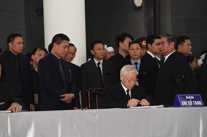 Lễ viếng Chủ tịch nước Trần Đại Quang - Ảnh 12.