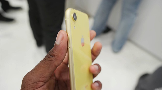 iPhone XR được dự đoán bán chạy hơn cả XS và XS Max - Ảnh 15.