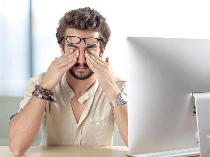 7 lý do gây nên tình trạng chảy nước mắt không thể tự kiềm chế - Ảnh 8. 7 lý do gây nên tình trạng chảy nước mắt không thể tự kiềm chế - Ảnh 8.