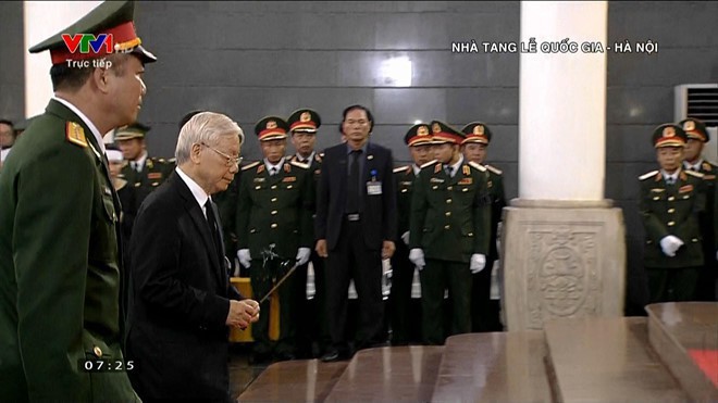 Lễ viếng Chủ tịch nước Trần Đại Quang - Ảnh 10.