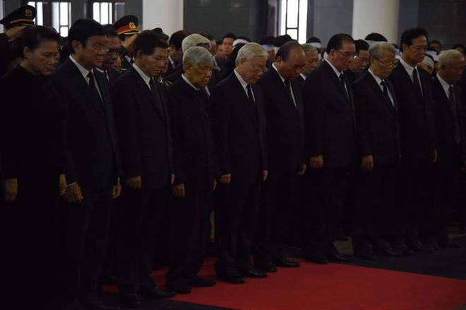 Lễ viếng Chủ tịch nước Trần Đại Quang - Ảnh 11.