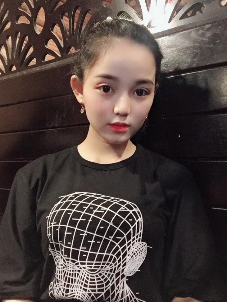 Nữ sinh Đồng Tháp xinh xắn như búp bê, sở hữu thành tích học Văn đáng nể - Ảnh 9. Nữ sinh Đồng Tháp xinh xắn như búp bê, sở hữu thành tích học Văn đáng nể - Ảnh 9.