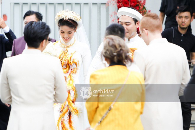 Lan Khuê lại khoe nhẫn đôi mới với ông xã sau nhẫn kim cương 1,2 tỷ - Ảnh 2.