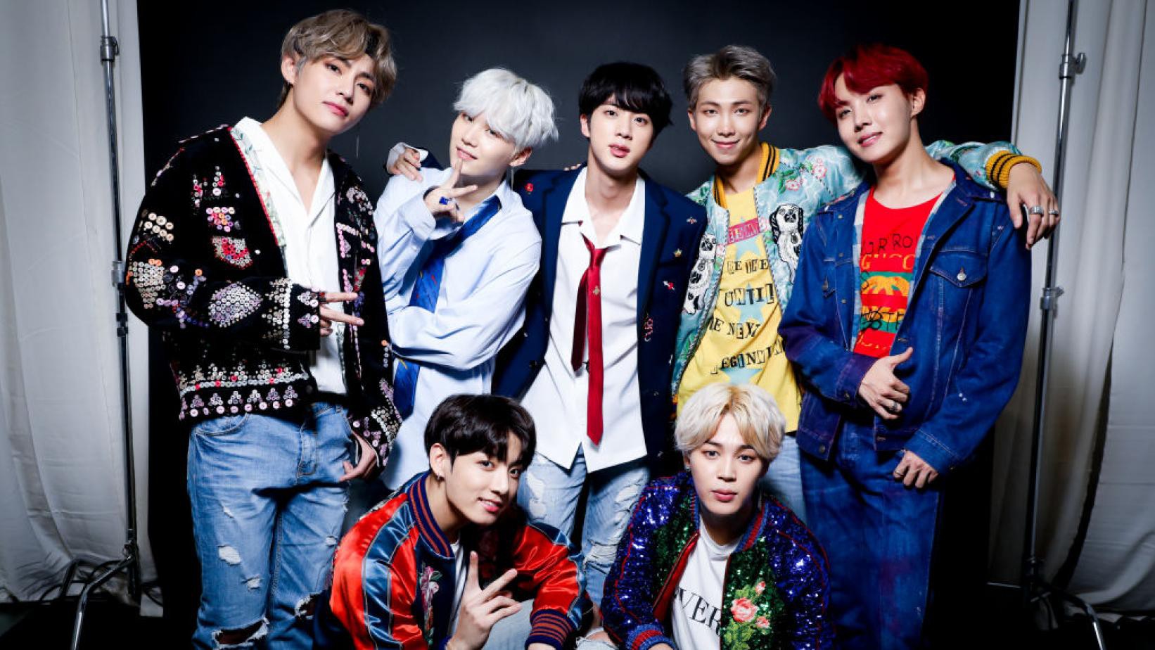 "Nghỉ chơi" với sân nhà Hàn Quốc, BTS giờ là khách mời thường xuyên của show Mỹ 1 Nghỉ chơi với sân nhà Hàn Quốc, BTS giờ là khách mời thường xuyên của show Mỹ - Ảnh 1.