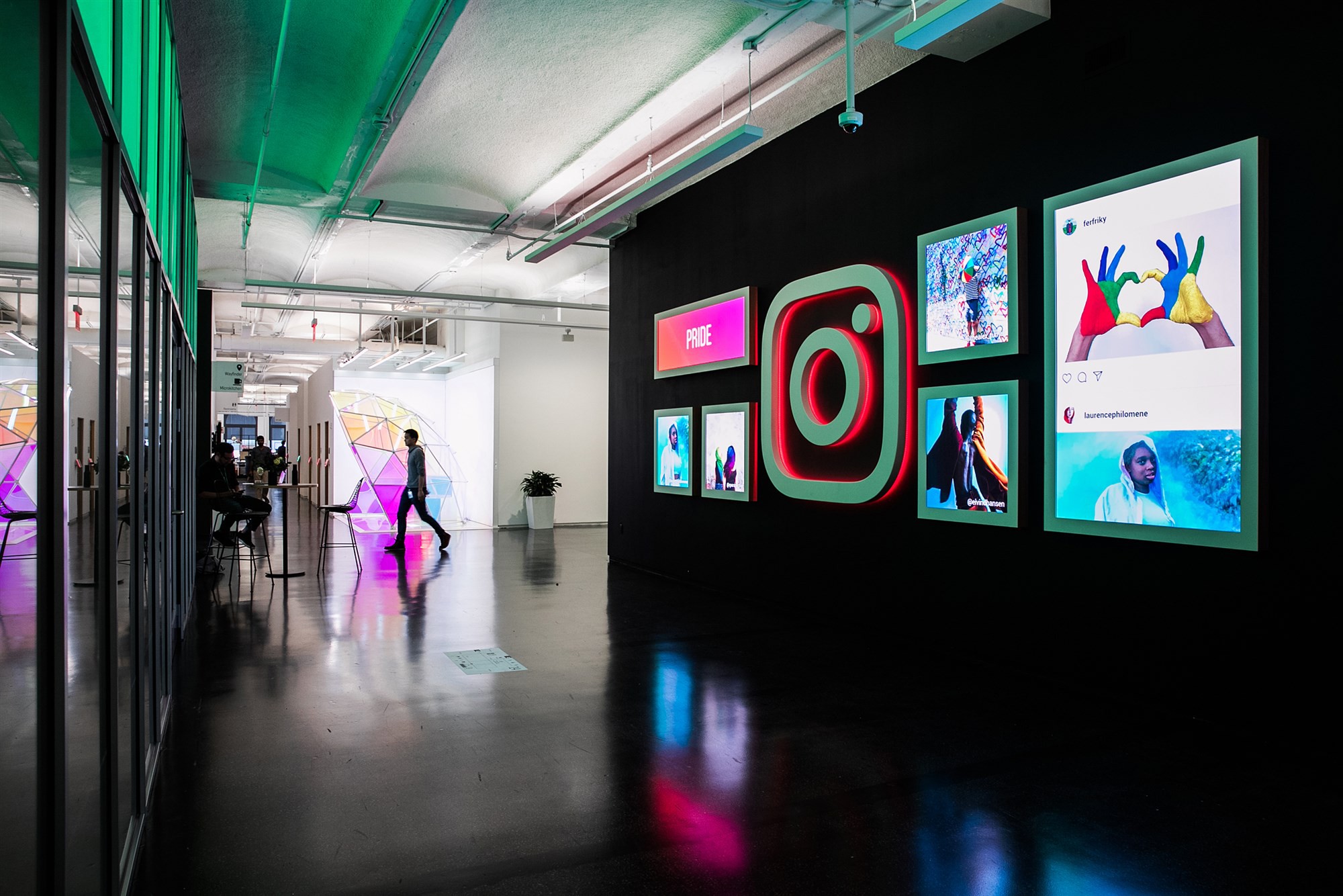 2 lãnh đạo Instagram ra đi, để lại cho ông chủ Facebook quá nhiều rắc rối hơn tưởng tượng - Ảnh 4. 2 lãnh đạo Instagram ra đi, để lại cho ông chủ Facebook quá nhiều rắc rối hơn tưởng tượng - Ảnh 4.