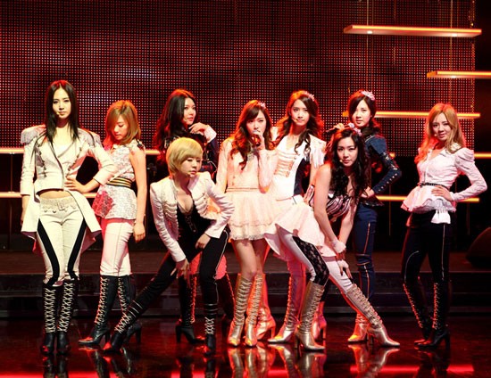 SNSD từng "oanh tạc" các show truyền hình lớn nhỏ khắp năm châu bốn bể 8 SNSD từng oanh tạc các show truyền hình lớn nhỏ khắp năm châu bốn bể - Ảnh 8.