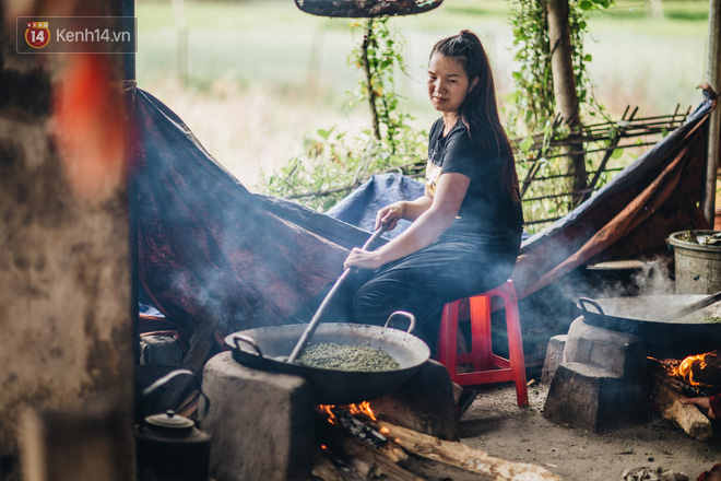 Đến Tú Lệ một lần trong năm, để ngắm ruộng bậc thang và xem người dân làm cốm  - Ảnh 4.