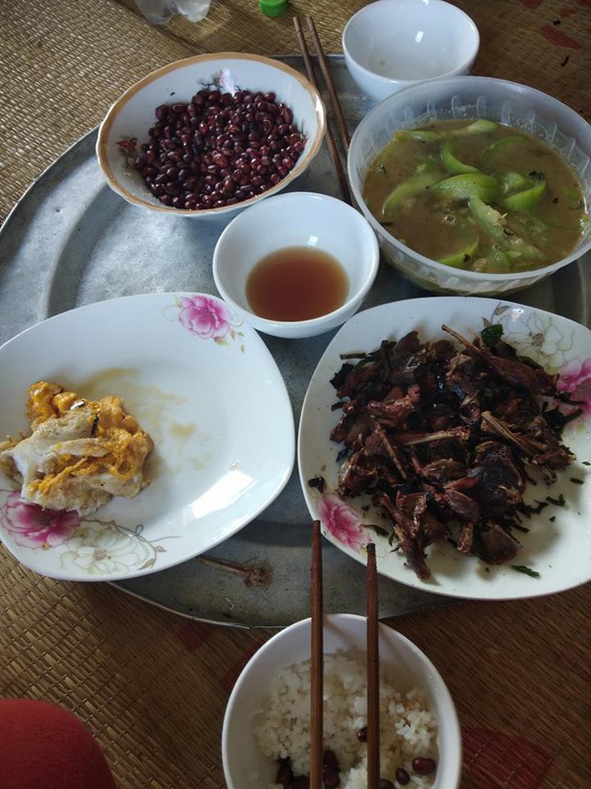 Ngày đẹp trời các mẹ nổi hứng khoe chồng đảm vào bếp, nhìn thành quả mà nhiều chị em phải hết hồn vì thế này - Ảnh 8.