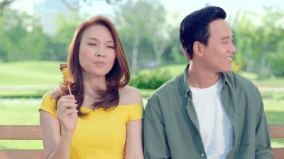Tái hợp trong video mới, Mai Tài Phến đòi hôn Mỹ Tâm và cái kết bất ngờ! - Ảnh 3.