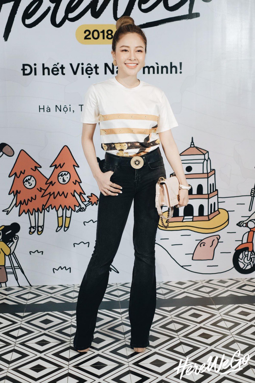 Hoa hậu Hương Giang, ca sĩ Quang Vinh cùng dàn KOL toàn trai xinh gái đẹp xuất hiện rạng rỡ tại Gala trao giải Here We Go 2018 - Ảnh 10. Hoa hậu Hương Giang, ca sĩ Quang Vinh cùng dàn KOL toàn trai xinh gái đẹp xuất hiện rạng rỡ tại Gala trao giải Here We Go 2018 - Ảnh 10.
