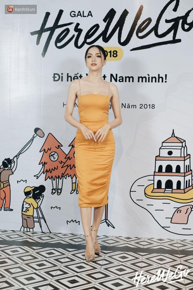 Jolie Nguyễn bất ngờ kín đáo, Hương Giang mặc váy bodycon sexy chết người trong đêm Gala Here We Go 2018 - Ảnh 1.
