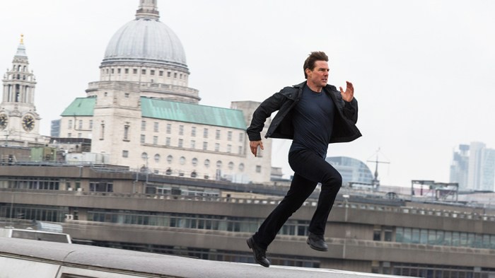 Mission: Impossible 6 thắng lớn tại Đại Lục, Crazy Rich Asians chiếm trọn ngôi vương phòng vé Mỹ - Ảnh 2. Mission: Impossible 6 thắng lớn tại Đại Lục, Crazy Rich Asians chiếm trọn ngôi vương phòng vé Mỹ - Ảnh 2.