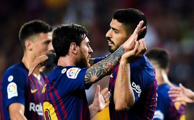 Messi nổ súng, nhường đá phạt đền cho Suarez trong chiến thắng 8-2 của Barca - Ảnh 4.