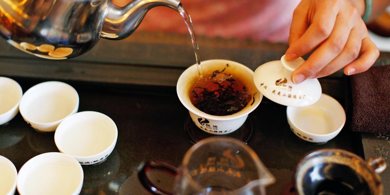 Dãy Himalaya hùng vÄ© là quê hương cá»§a giá»ng trà quý hiếm nhất cá»§a Ấn Äá»: 50 triá»u má»i ÄÆ°á»£c 1kg - Ảnh 5.