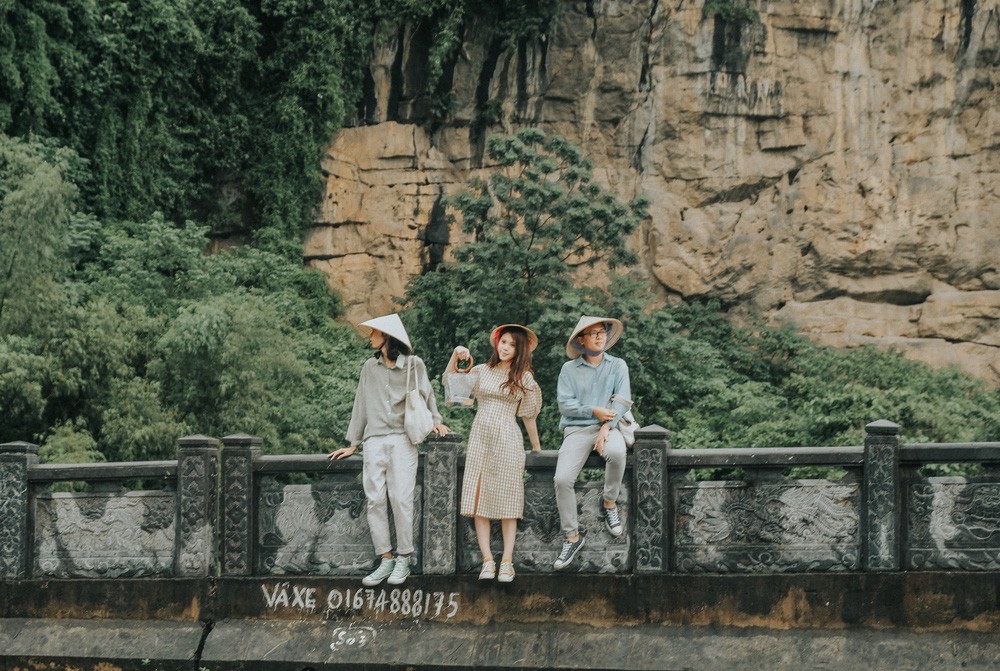 Quanh đi quẩn lại, nón lá hóa ra lại là item được nhiều KOLs sử dụng nhiều nhất - Ảnh 2.