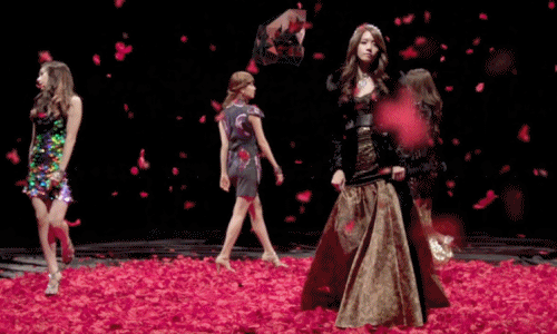 Hơn một thập kỉ trôi qua, vẫn chưa một nhóm nhạc nào có thể qua mặt được SNSD về mảng này - Ảnh 8.