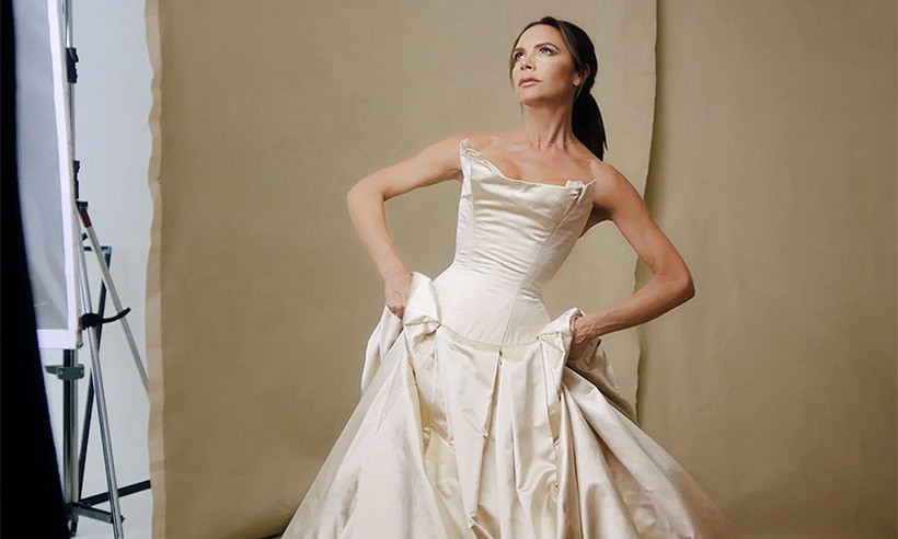 Gia đình Beckham quây quần chụp bộ ảnh đẹp lung linh và chia sẻ về tin đồn rạn nứt tình cảm - Ảnh 6. Gia đình Beckham quây quần chụp bộ ảnh đẹp lung linh và chia sẻ về tin đồn rạn nứt tình cảm - Ảnh 6.