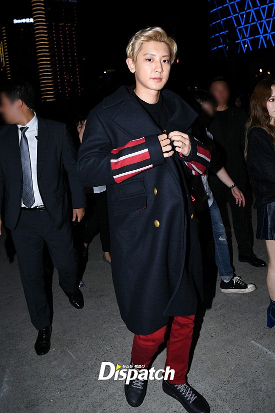 Cặp chị em Taeyeon v&agrave; Chanyeol đắc tội g&igrave; với Dispatch m&agrave; bị d&igrave;m đến mức dọa cả fan tại sự kiện nước ngo&agrave;i thế n&agrave;y? - Ảnh 12.